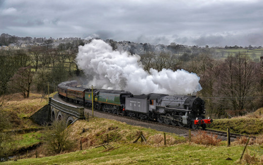 922368 (a): :2048x1286